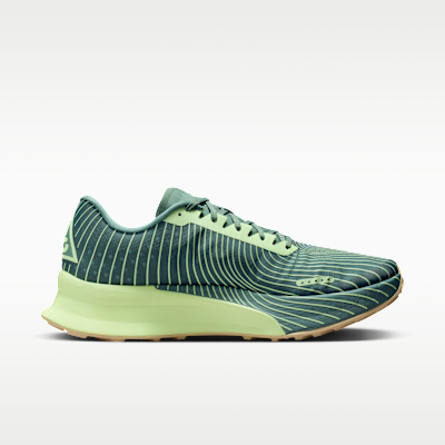 Nike ACG Ultrafly Trail product view 3 — Green