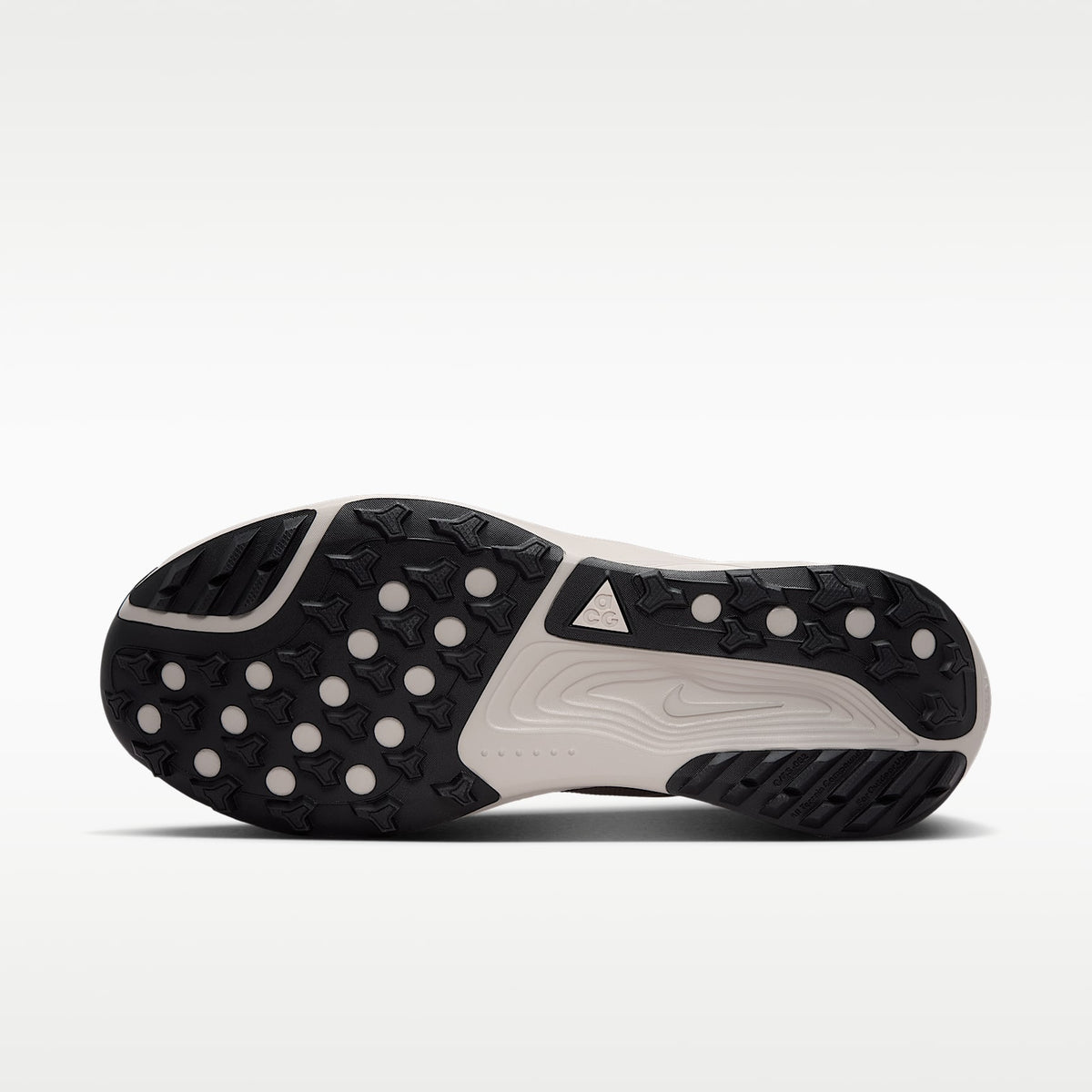 Nike ACG Pegasus Trail GORE-TEX Men product view 2 — Cream II/Light Orewood Brown