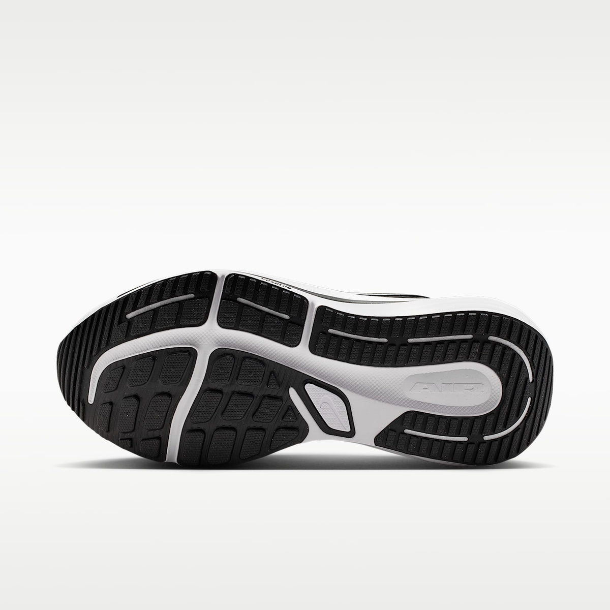 Nike Winflo 12 Men product view 3 — Schwarz/Dark Smoke Grey/Weiß
