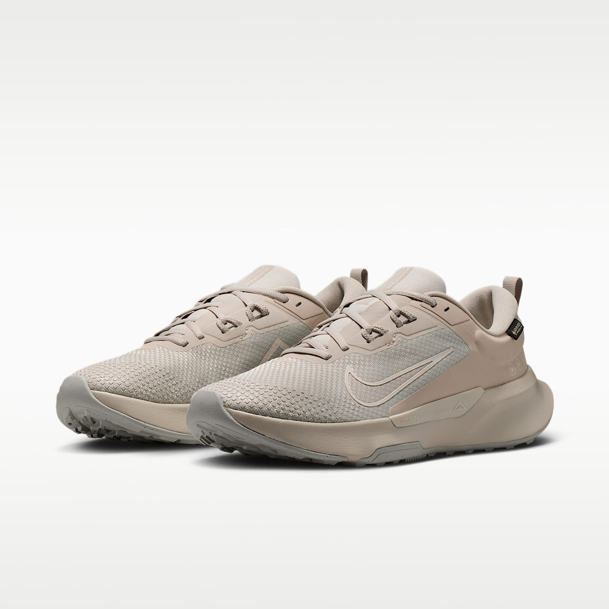 Nike Juniper Trail 2 GORE-TEX Men product view 5 — Cream II/Light Orewood Brown