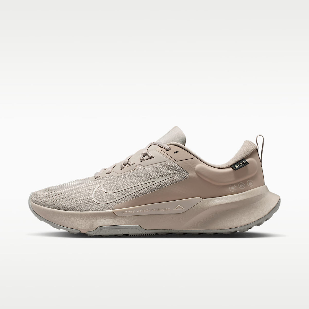 Nike Juniper Trail 2 GORE-TEX Men product view 1 — Cream II/Light Orewood Brown