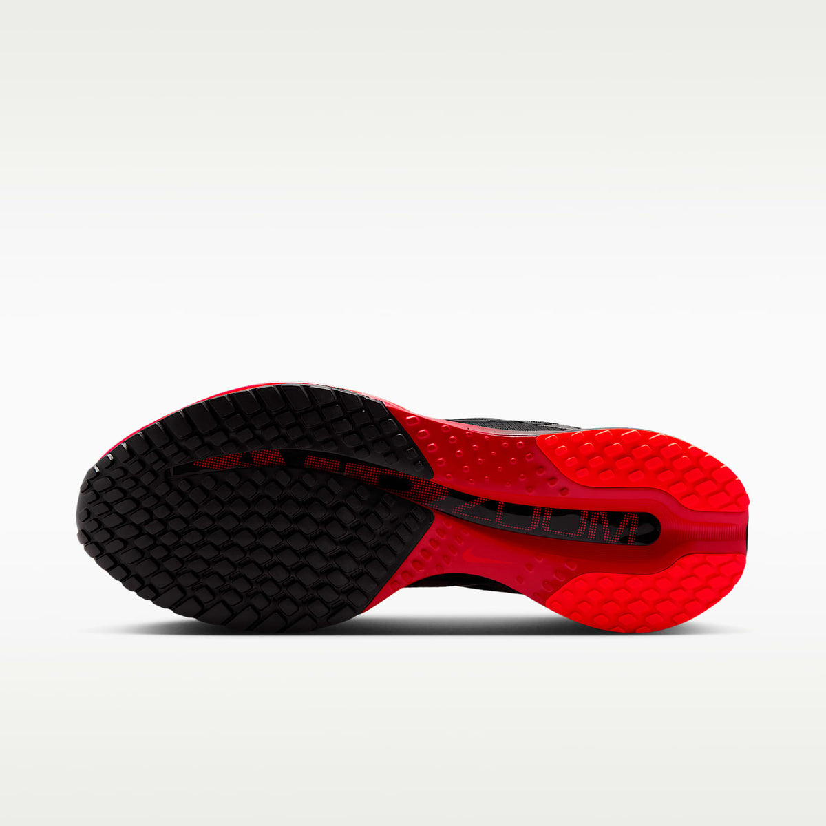 Nike Pegasus Premium Men product view 2 — Schwarz/University Red/Bright Crimson/Schwarz