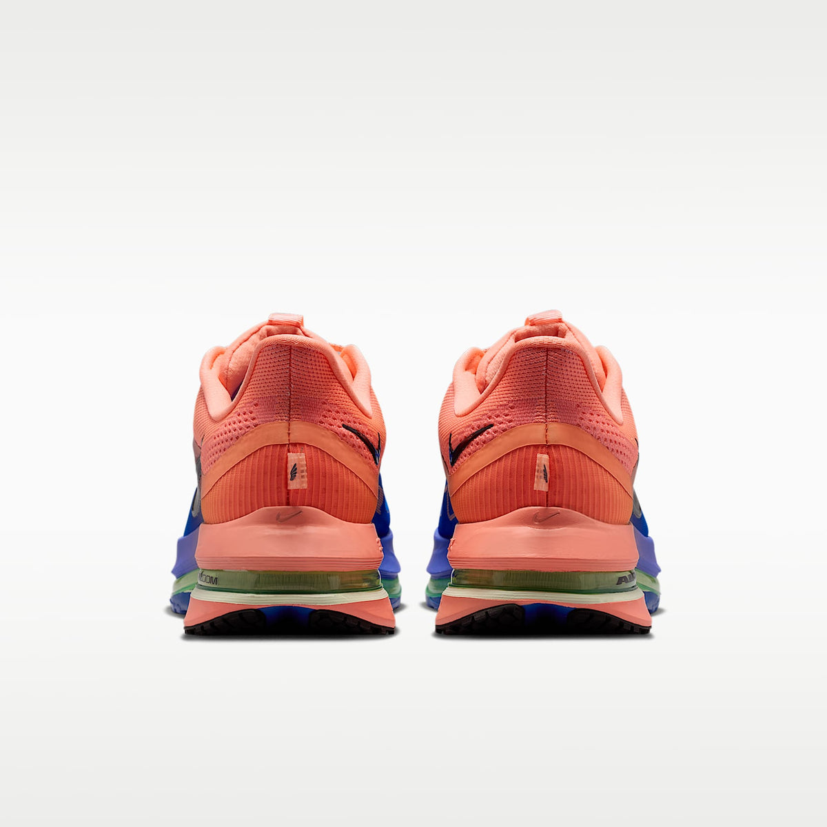 Nike Pegasus Premium Men product view 6 — Racer Blue/Atomic Pink/Volt Tint/Schwarz