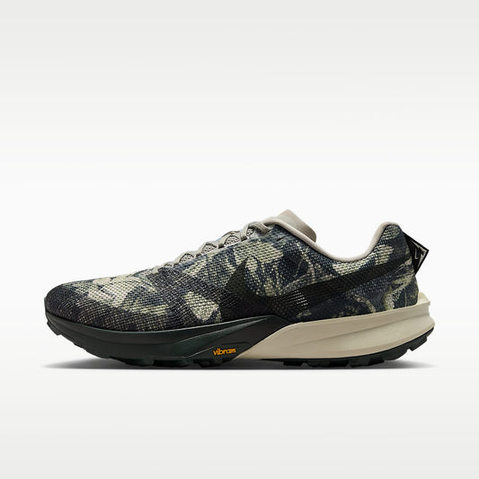 Nike Kiger 10 Men product view 1 — Spruce Fog/Sea Glass/Black Spruce