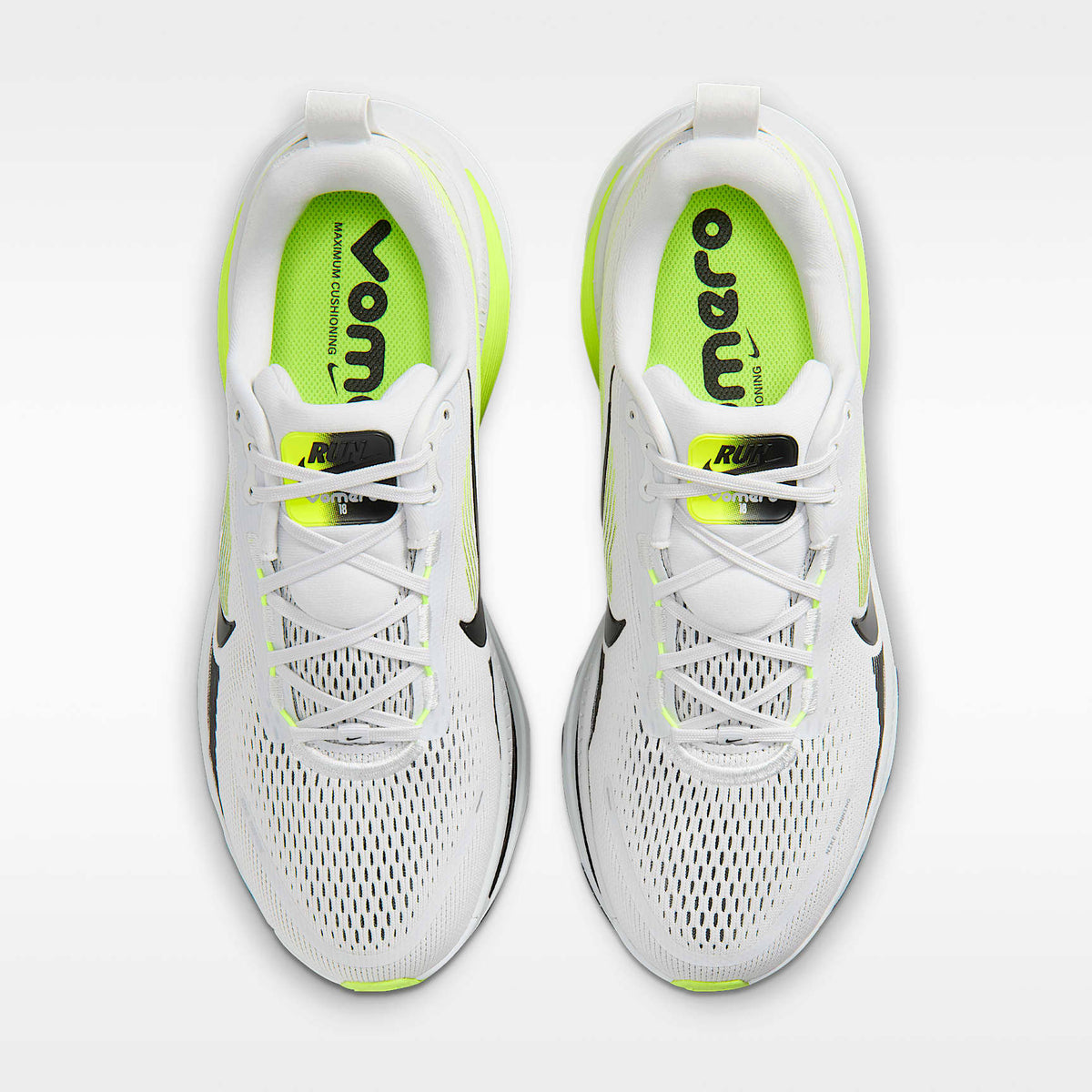 Nike Vomero 18 Men product view 5 — Photon Dust/Volt/Schwarz