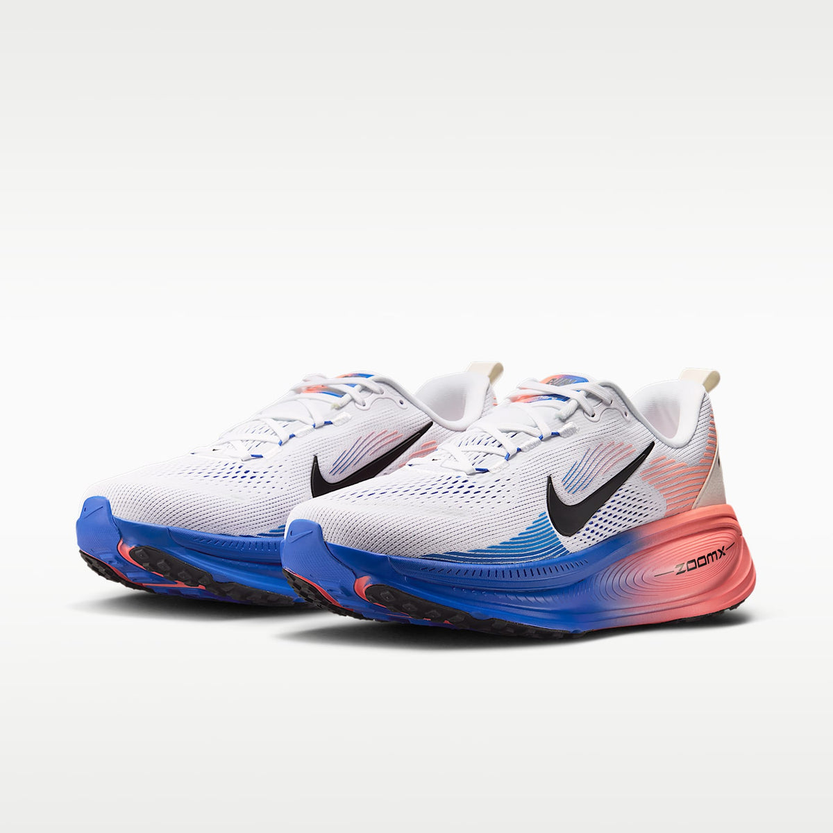 Nike Vomero 18 Men product view 5 — Weiß/Racer Blue/Atomic Pink/Schwarz