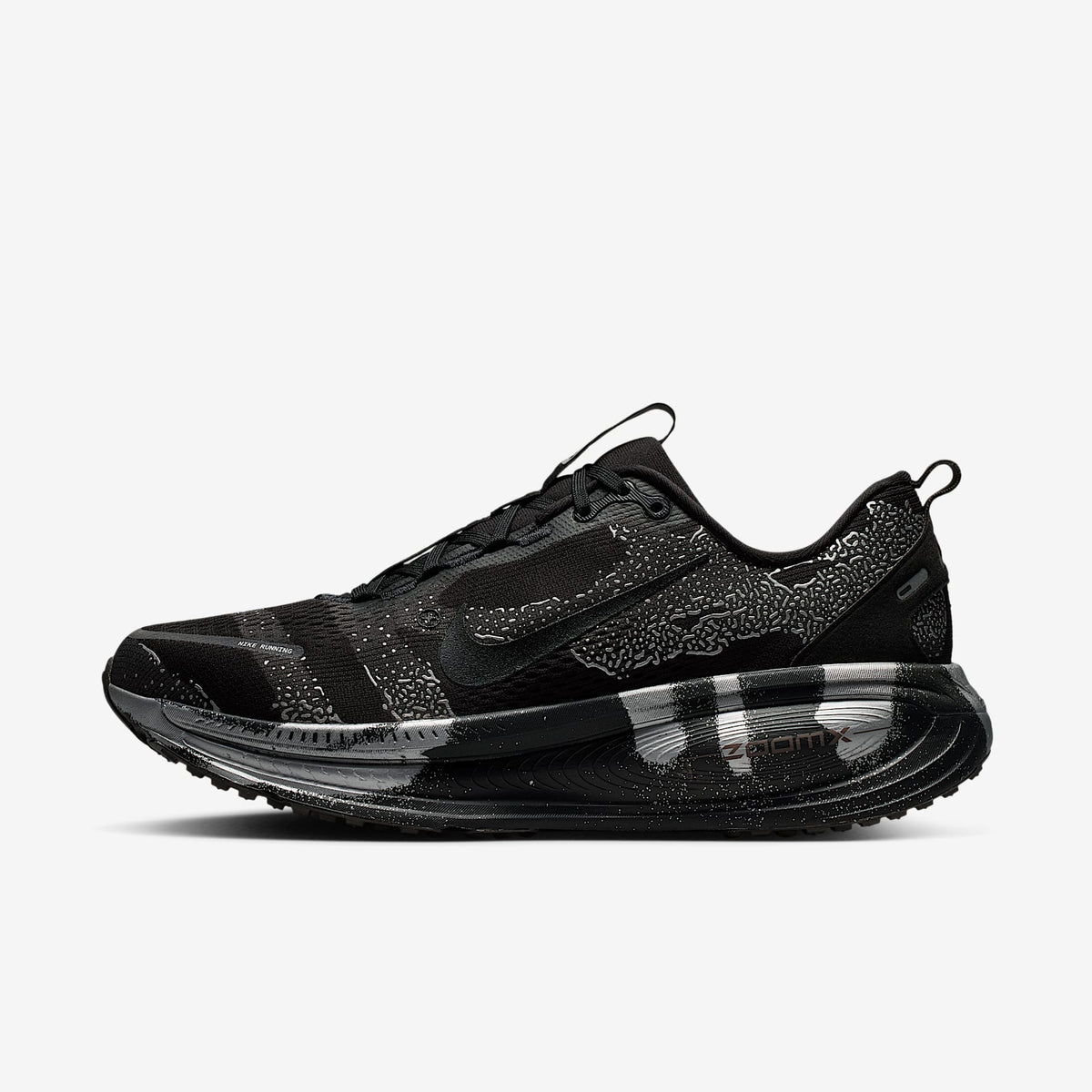 Nike Vomero 18 Men product view 1 — Iron Grey/Light Smoke Grey/Black
