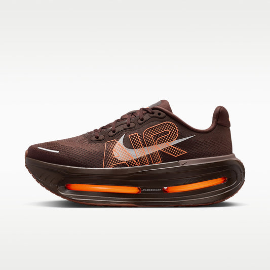 Nike Vomero Premium x Renegade Men product view 1 — Brown Basalt/Total Orange/Bronze Eclipse/Hyper Crimson