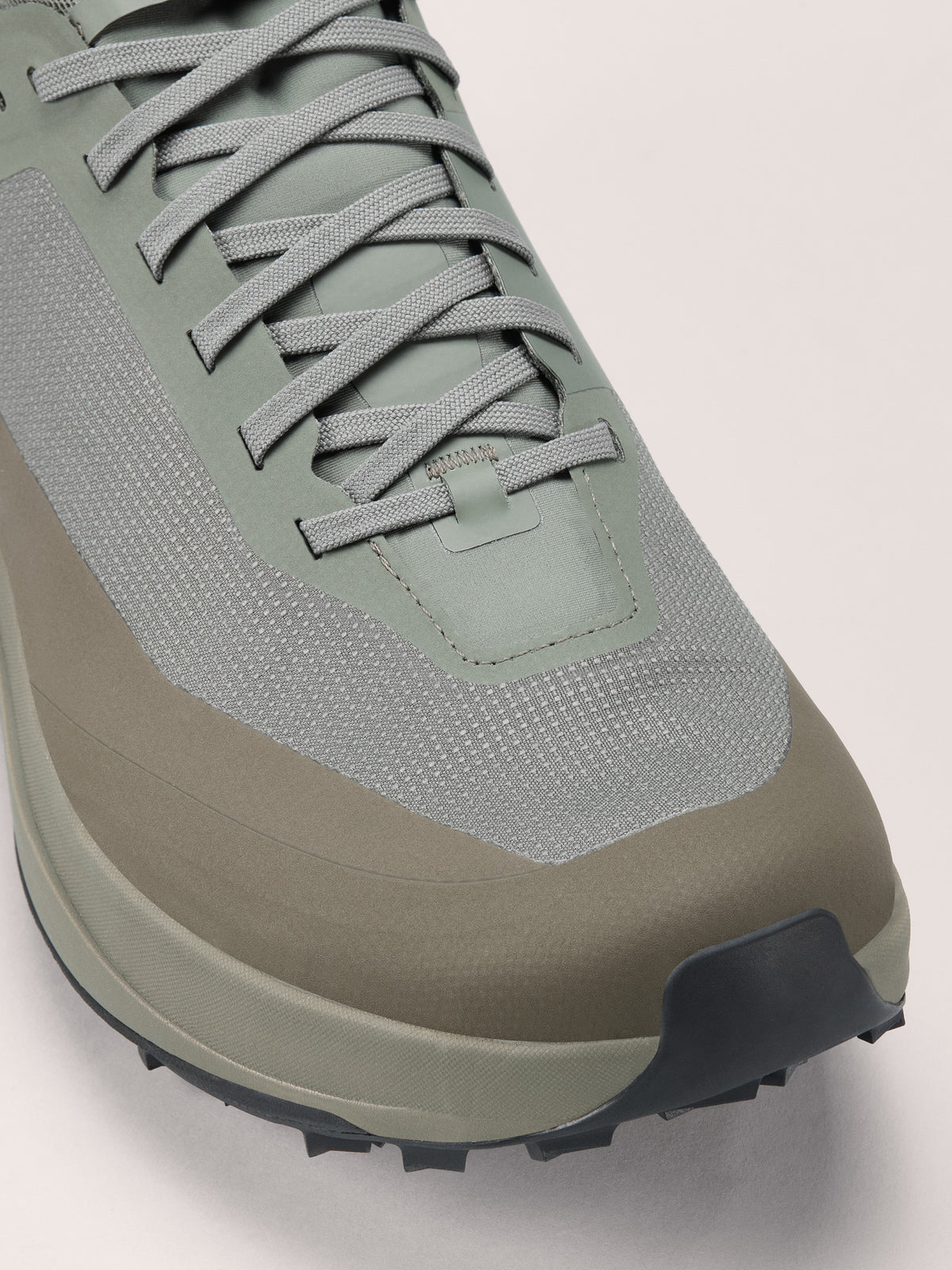 Arc'teryx Sylan GTX Shoe Men's product view 2 — Forage/Tatsu