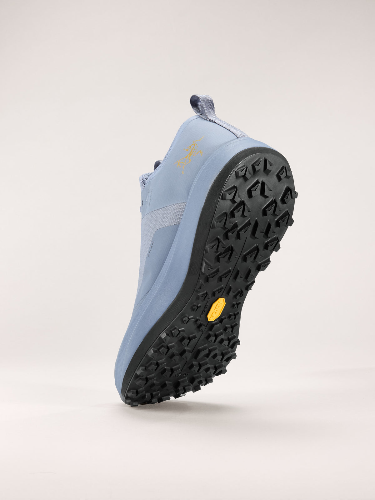 Arc'teryx Sylan GTX Shoe Men's product view 4 — Stratus/Dk Stratus