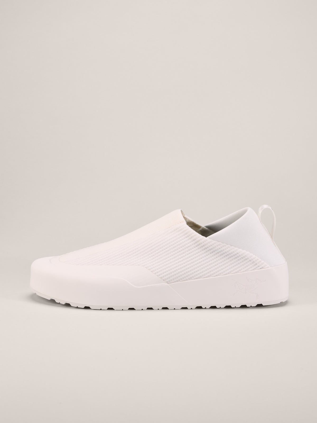 Arc'teryx Kragg Shoe Men's product view 1 — Arctic Silk/Arctic Silk