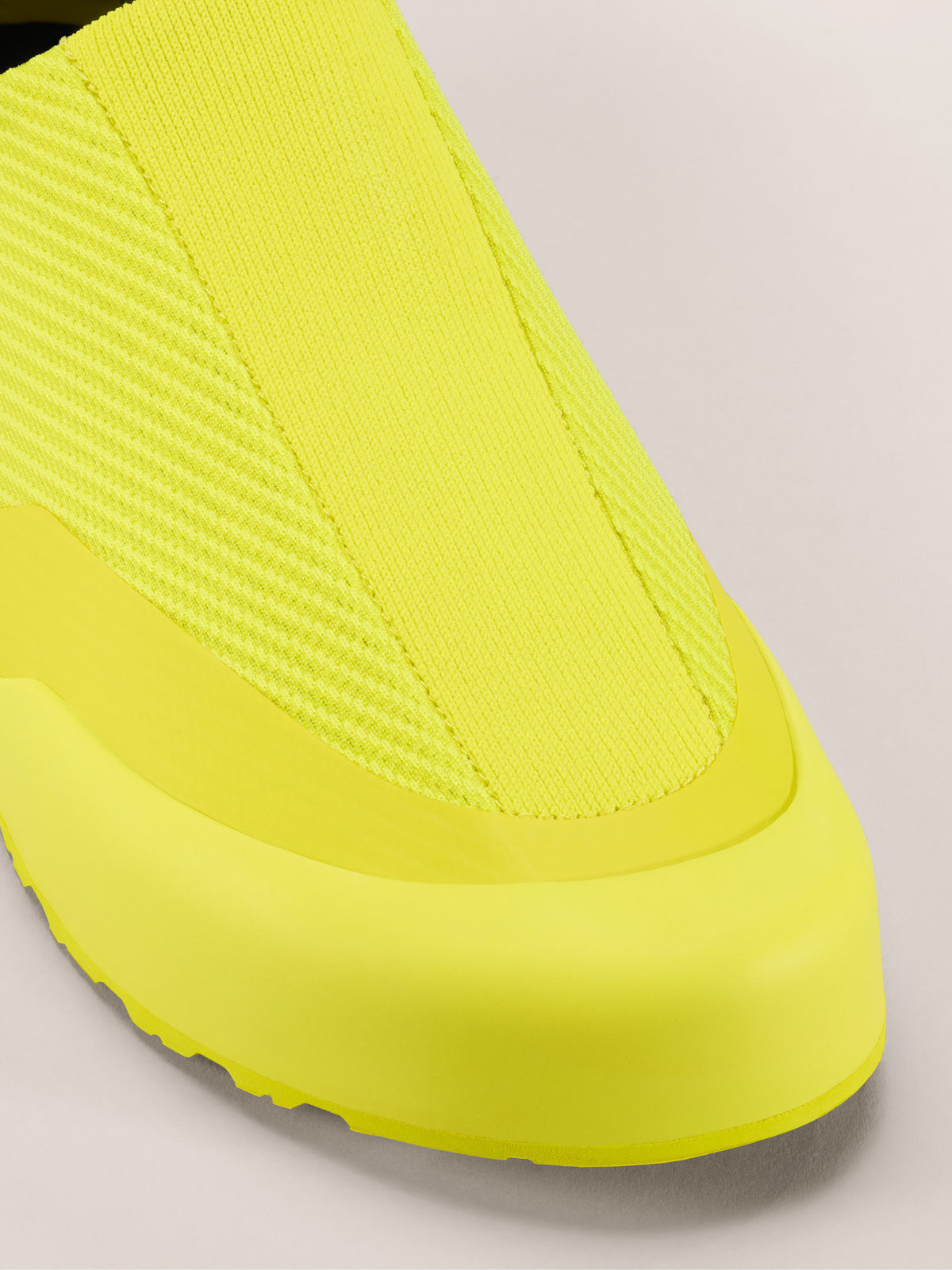 Arc'teryx Kragg Shoe Men's product view 2 — Euphoria/Euphoria