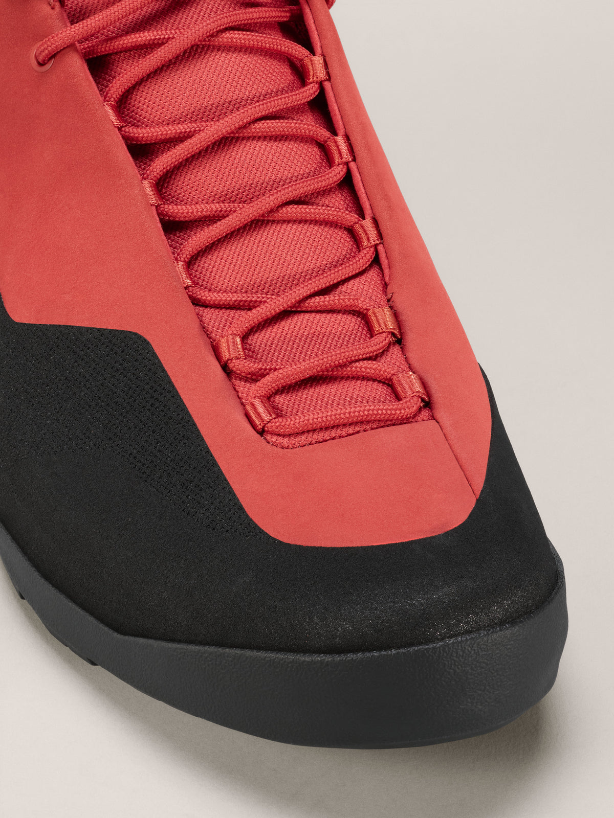 Arc'teryx Konseal Shoe Men's product view 2 — Dk Stone Red/Black