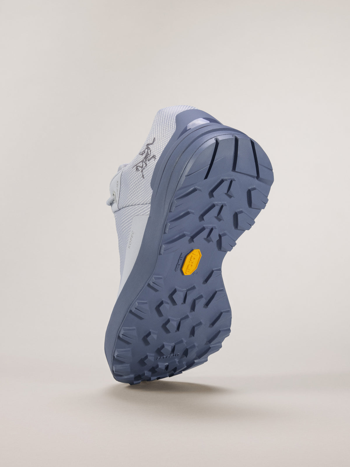 Arc'teryx Kopec GTX Shoe Women's product view 4 — Void TT/Stratus