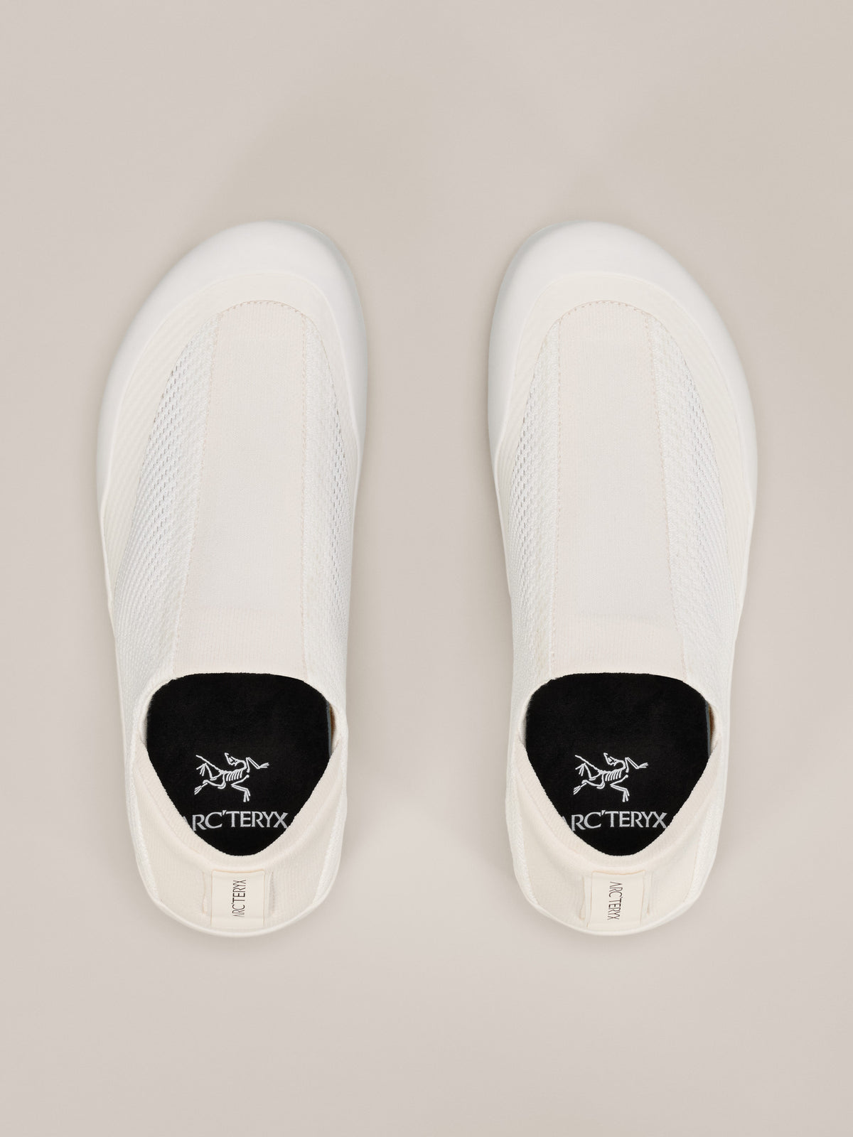 Arc'teryx Kragg Shoe Women's product view 3 — Arctic Silk/Arctic Silk