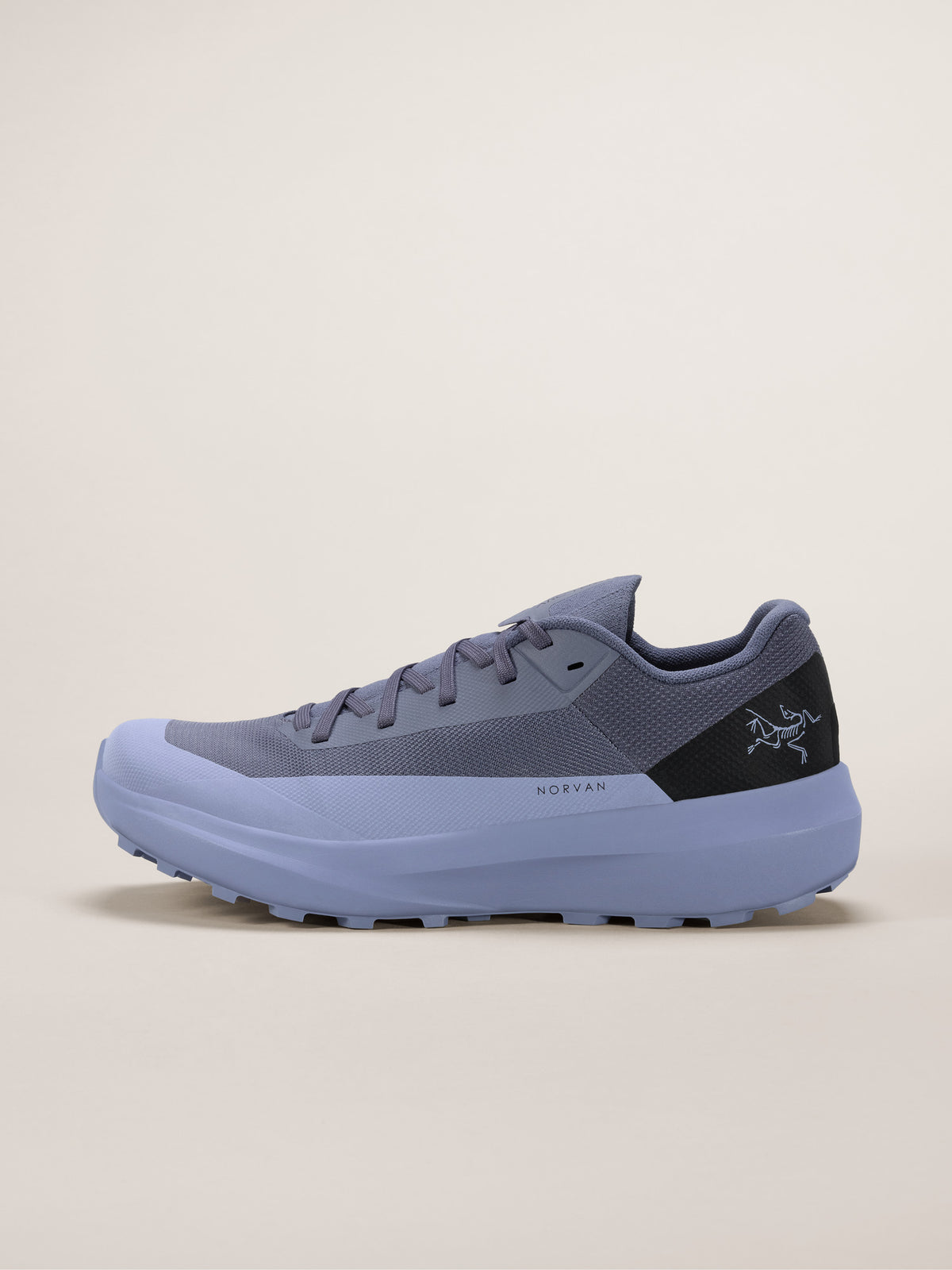 Arc'teryx Norvan LD 4 Shoe Men's product view 1 — Dk Stratus/Lt Stratus