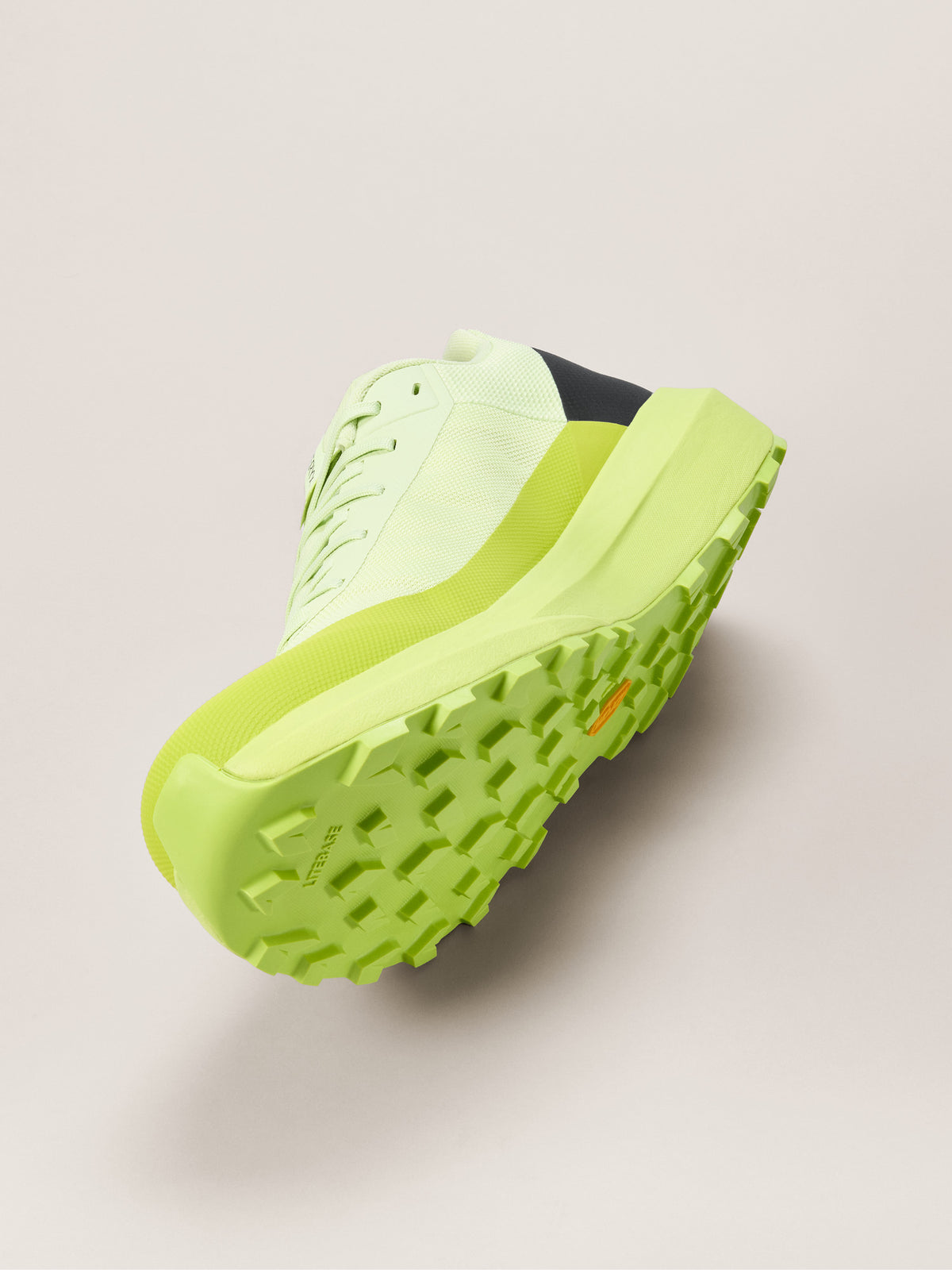 Arc'teryx Norvan LD 4 Shoe Men's product view 5 — Lt Mantis/Mid Mantis