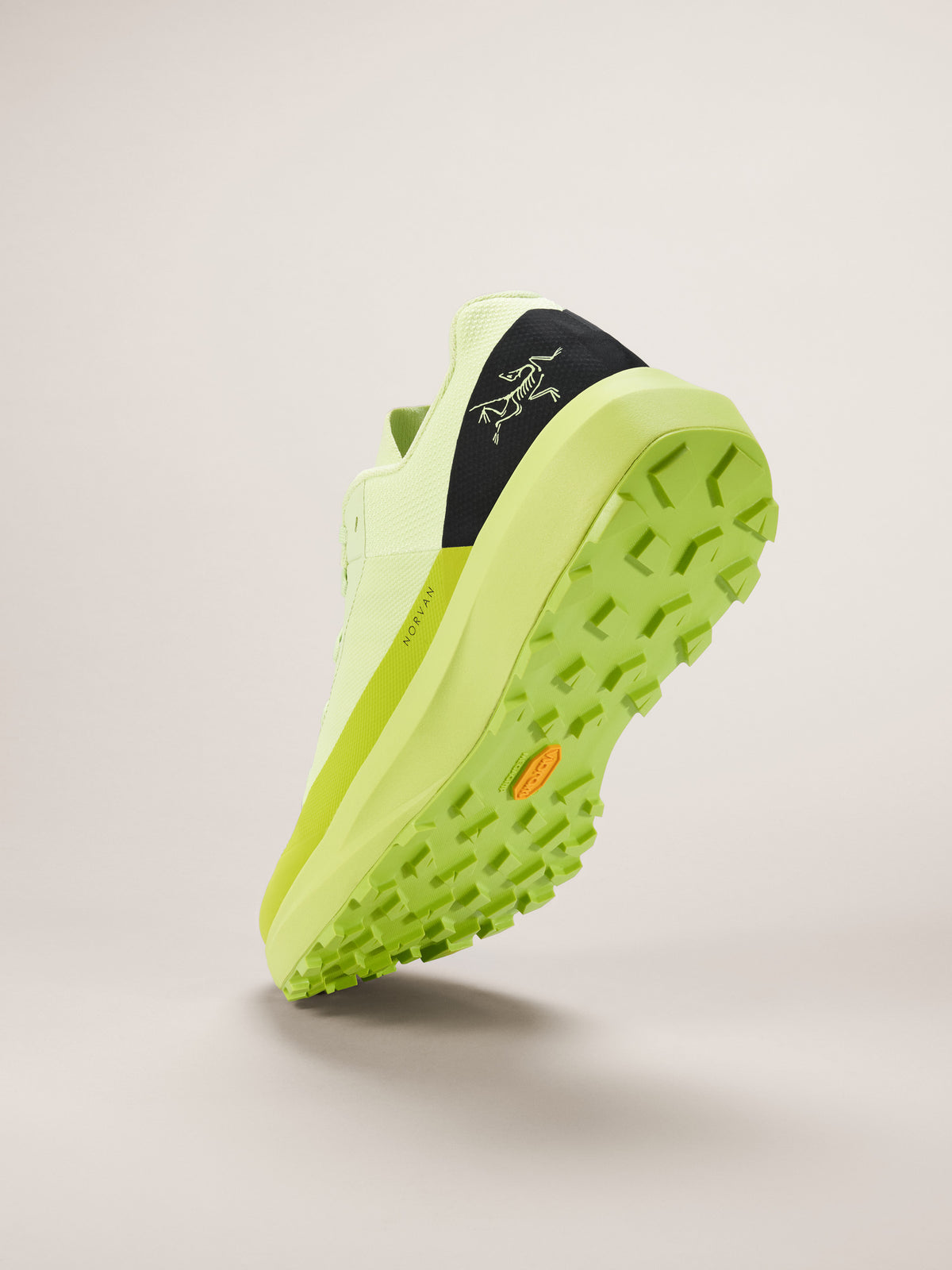 Arc'teryx Norvan LD 4 Shoe Men's product view 4 — Lt Mantis/Mid Mantis