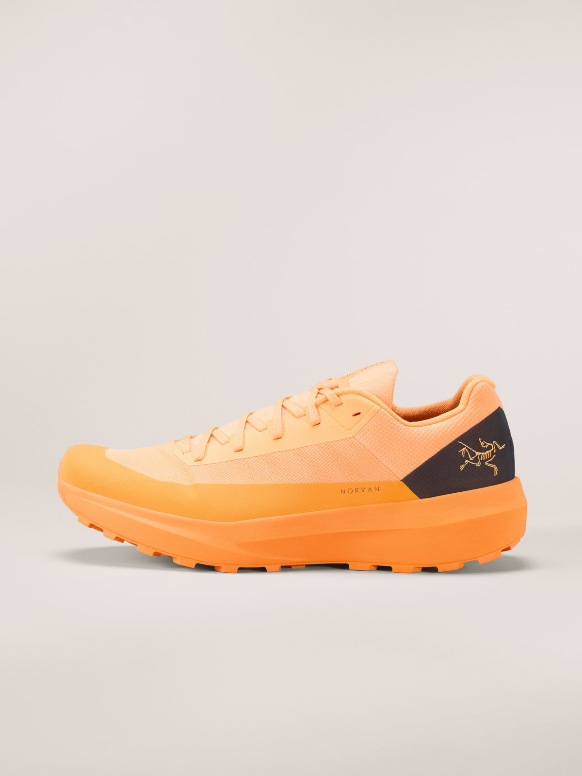 Arc'teryx Norvan LD 4 Shoe Men's product view 1 — Luminary/Carotene