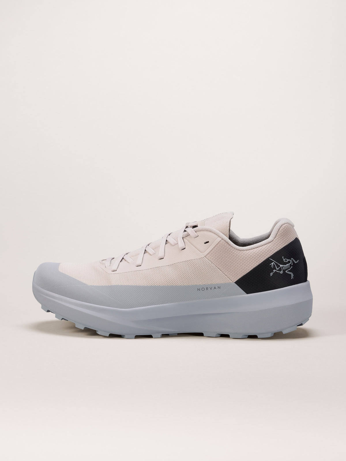Arc'teryx Norvan LD 4 Shoe Men's product view 1 — Rune/Void LT