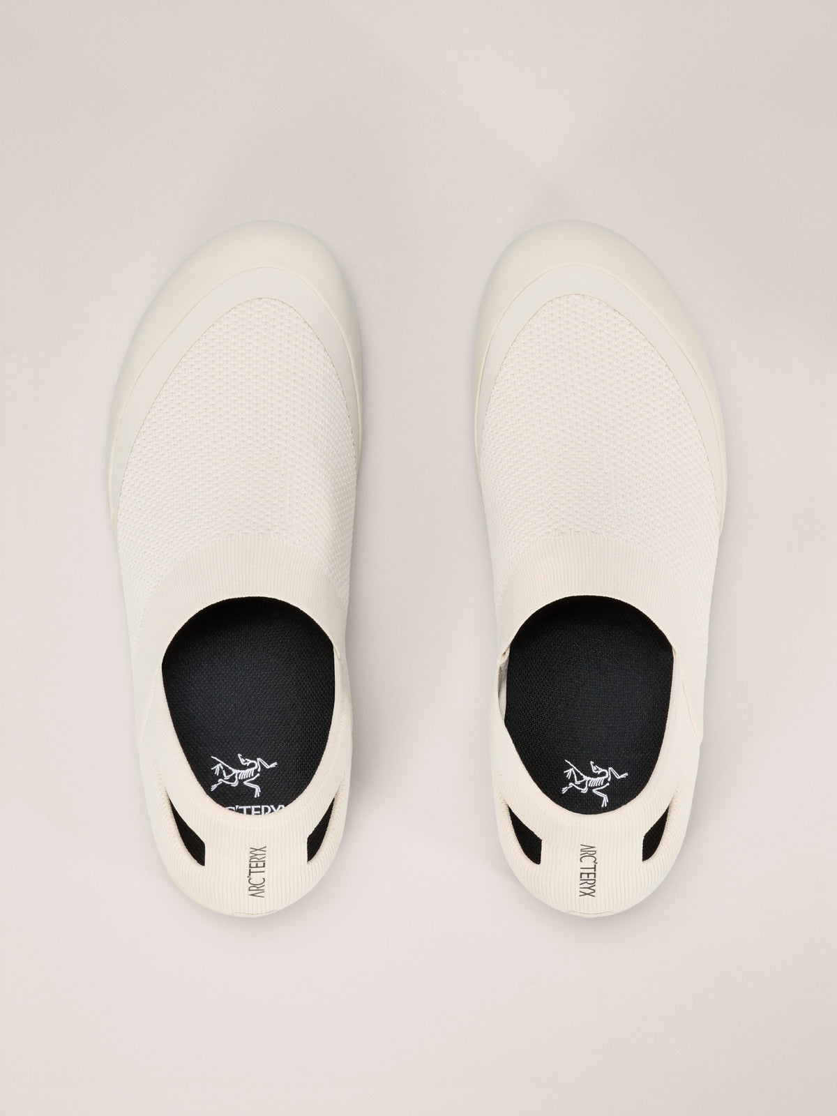 Arc'teryx Kragg Aura Shoe Men's product view 3 — Sea Salt/Sea Salt