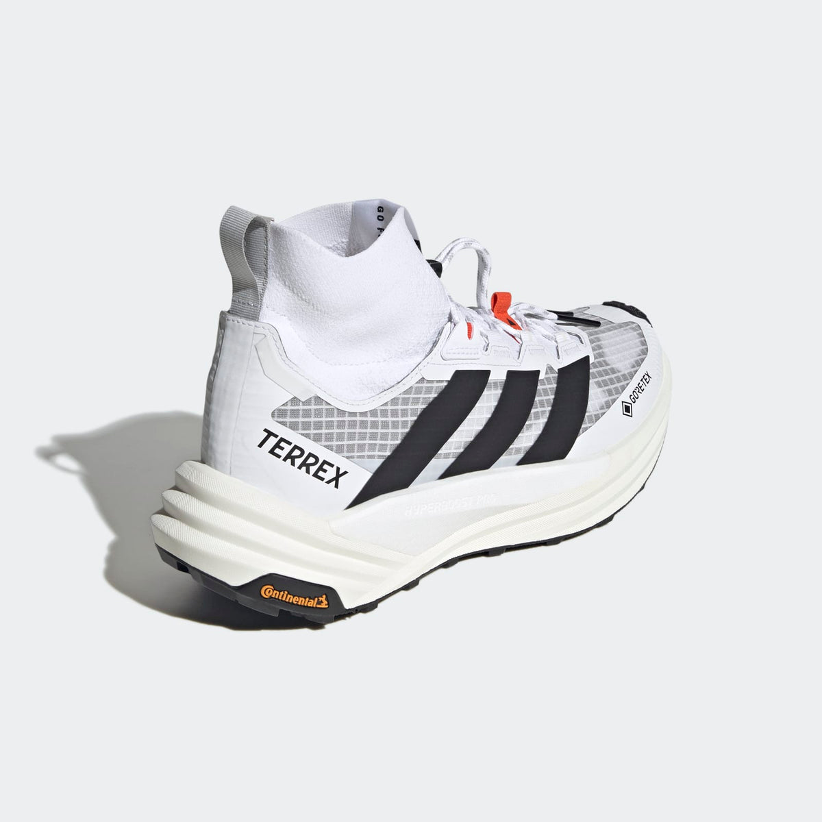 Adidas Terrex FREEHIKER 3 Ultra GORE-TEX Hiking Shoes Men - Back Lateral Top View - Cloud White / Core Black / Off White
