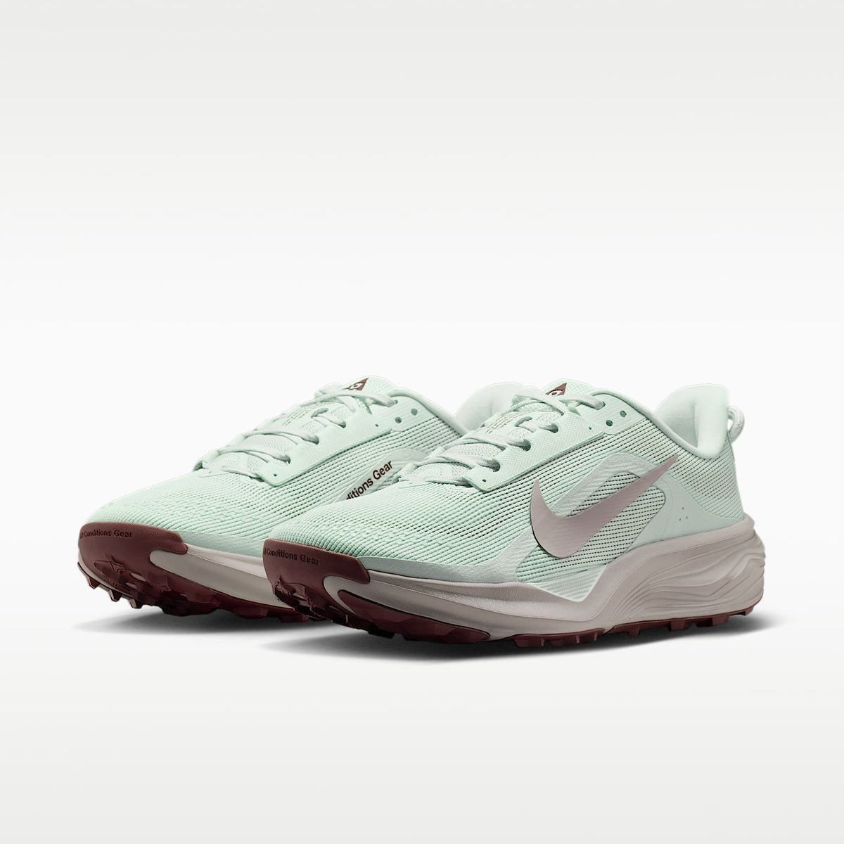 Nike ACG Pegasus Trail Women product view 5 — Barely Green/Light Bone/Tattoo/Silver Lilac