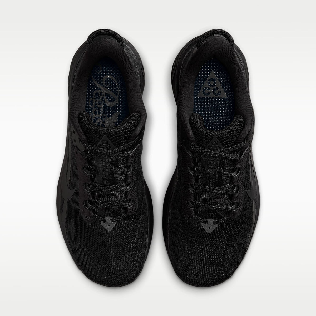 Nike ACG Pegasus Trail Women product view 4 — Schwarz/Anthracite/Schwarz
