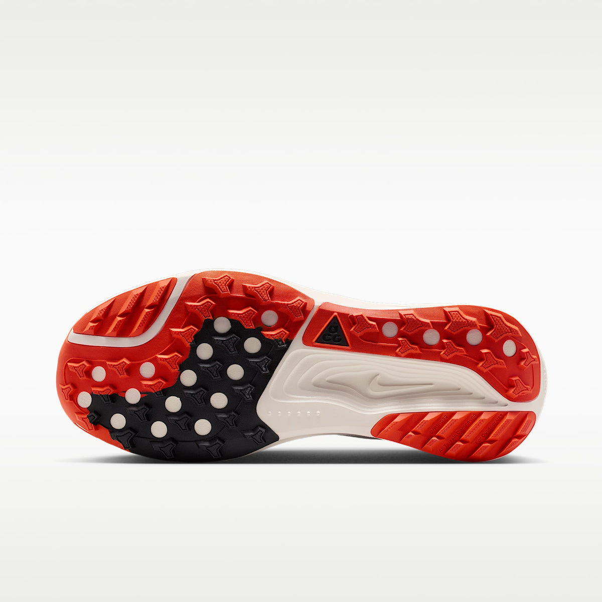 Nike ACG Pegasus Trail Women product view 2 — Summit White/Phantom/Safety Orange/Schwarz