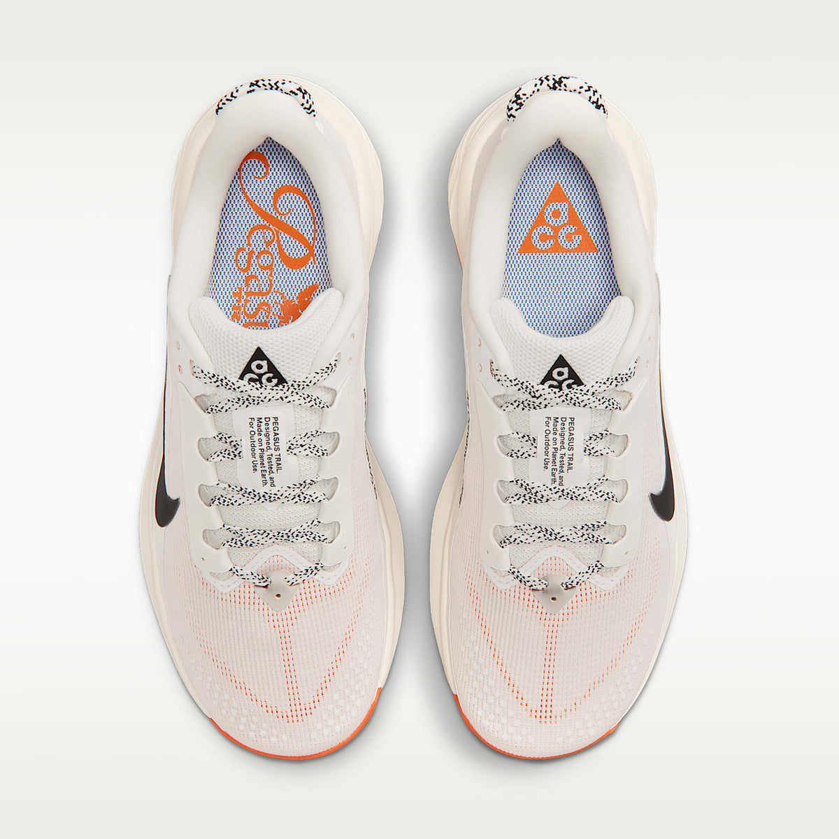 Nike ACG Pegasus Trail Women product view 4 — Summit White/Phantom/Safety Orange/Schwarz