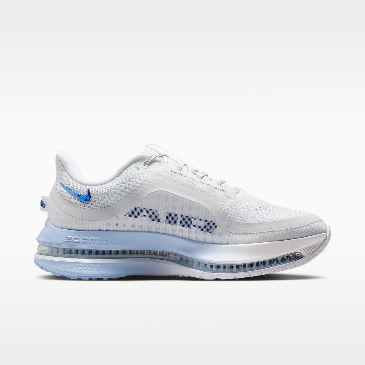 Nike Pegasus Premium Women product view 3 — Weiß/Aluminum/Sundial/Mystic Navy