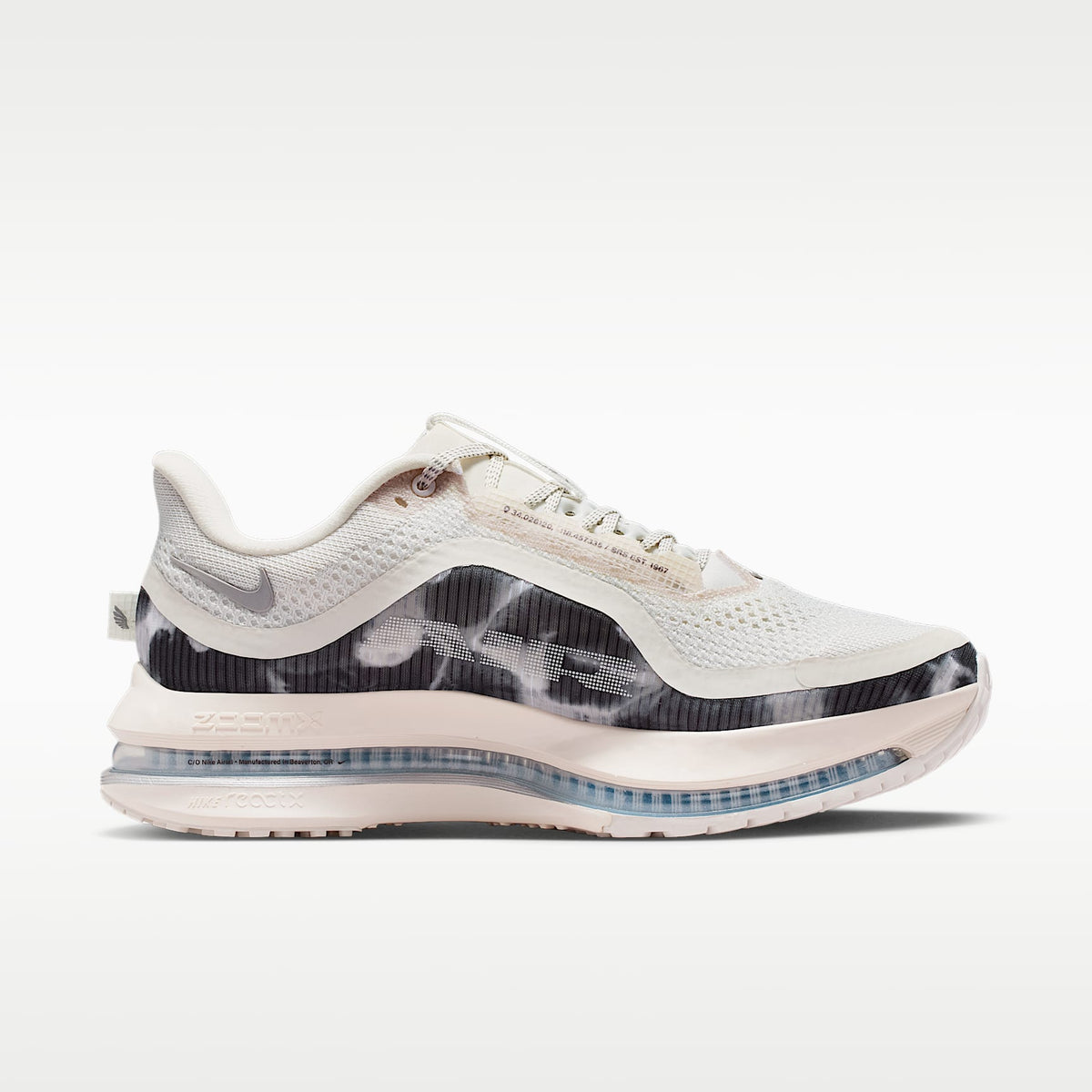 Nike Pegasus Premium SE Women product view 3 — Phantom/Anthracite/Metallic Silver/Pencil Point