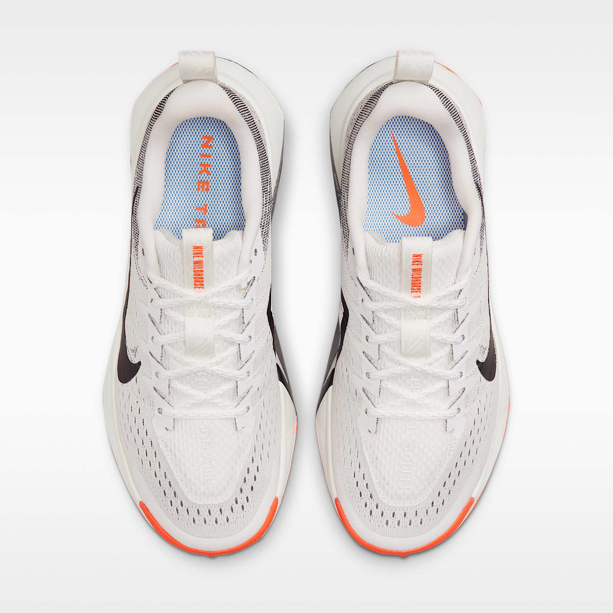 Nike Wildhorse 10 Women product view 4 — Summit White/Safety Orange/Phantom/Schwarz