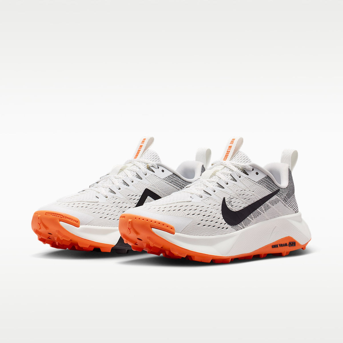 Nike Wildhorse 10 Women product view 5 — Summit White/Safety Orange/Phantom/Schwarz