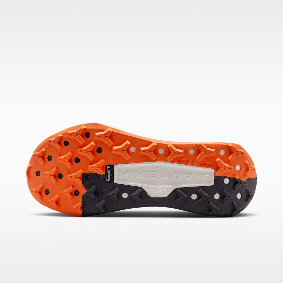 Nike Wildhorse 10 Women product view 2 — Summit White/Safety Orange/Phantom/Schwarz