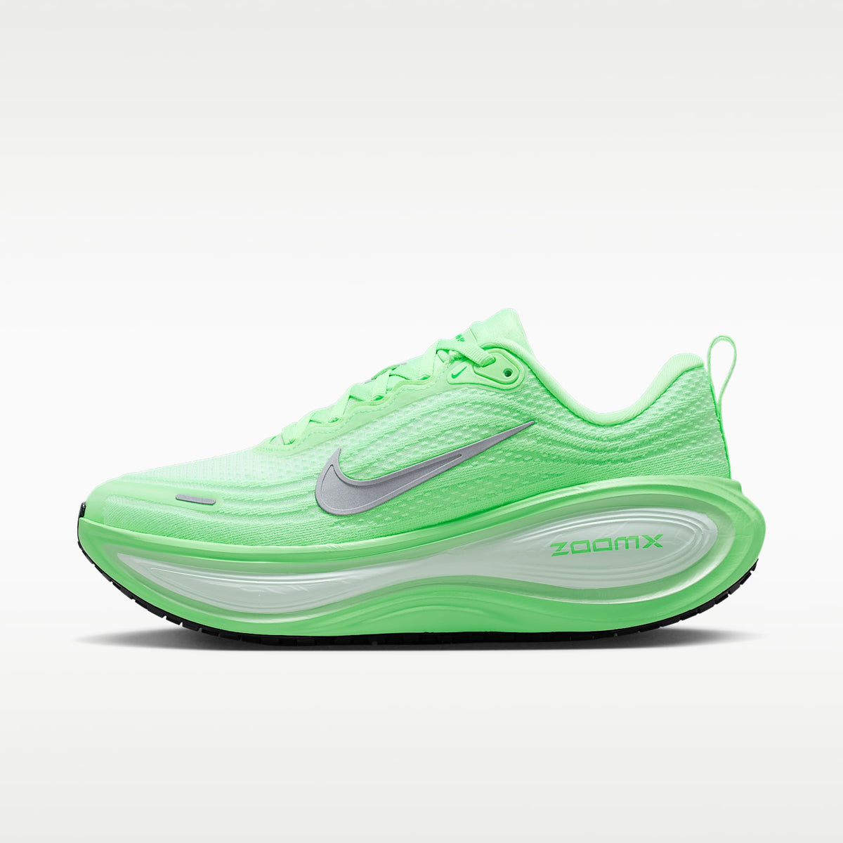 Nike Vomero Plus Women product view 1 — Weiß/Illusion Green/Cucumber Calm/Metallic Silver