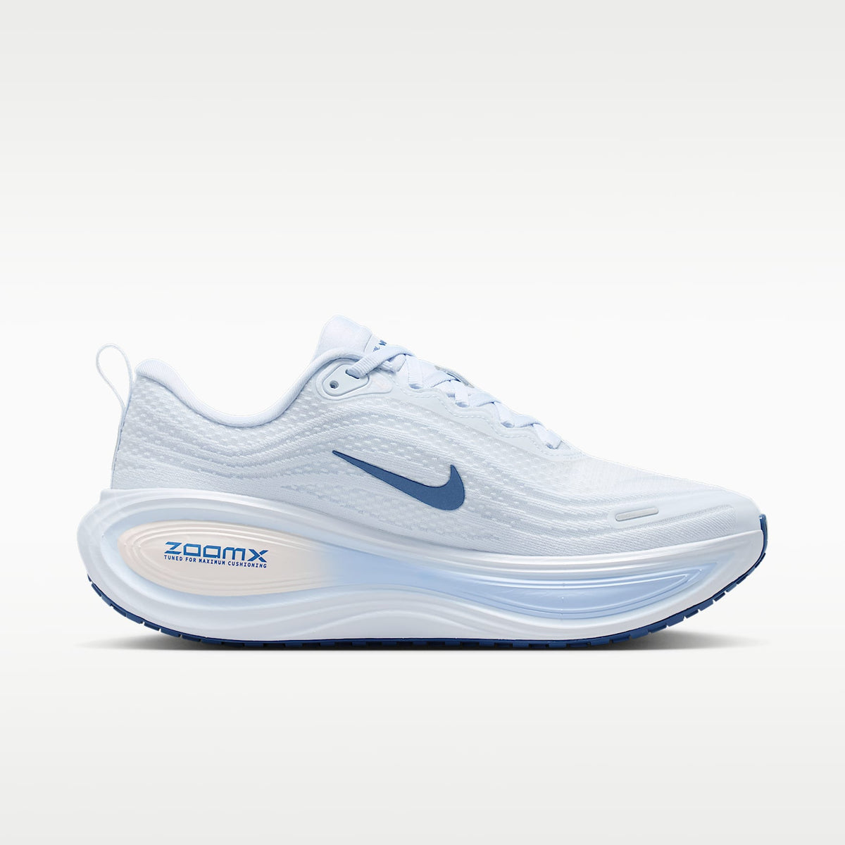 Nike Vomero Plus Women product view 3 — Weiß/Aluminum/Football Grey/Mystic Navy