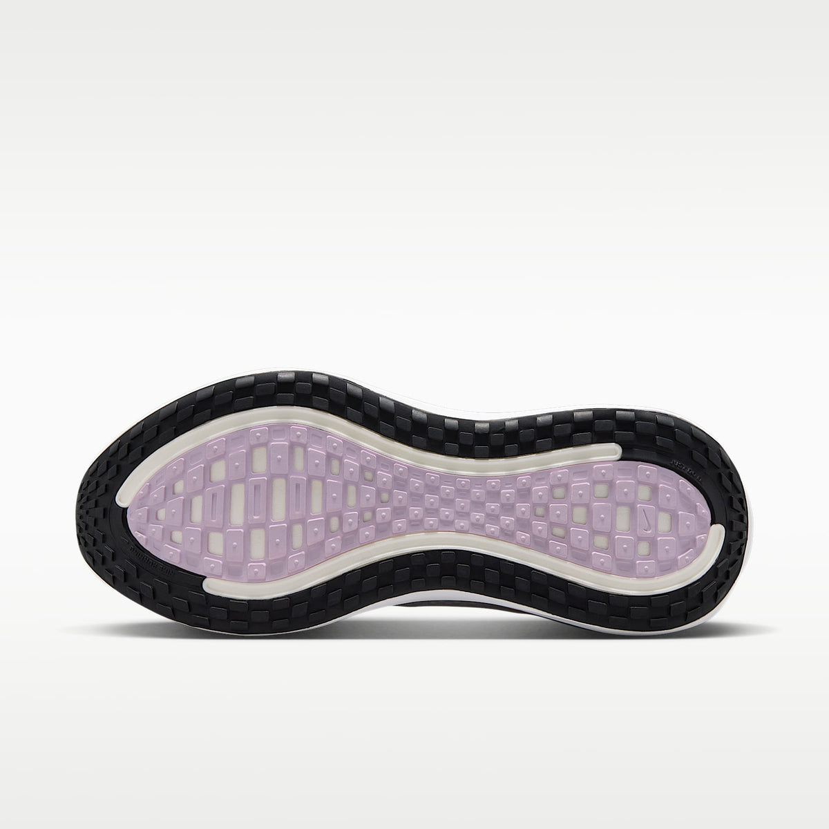 Nike Vomero Plus Women product view 2 — Weiß/Bleached Lilac/Summit White/Metallic Silver