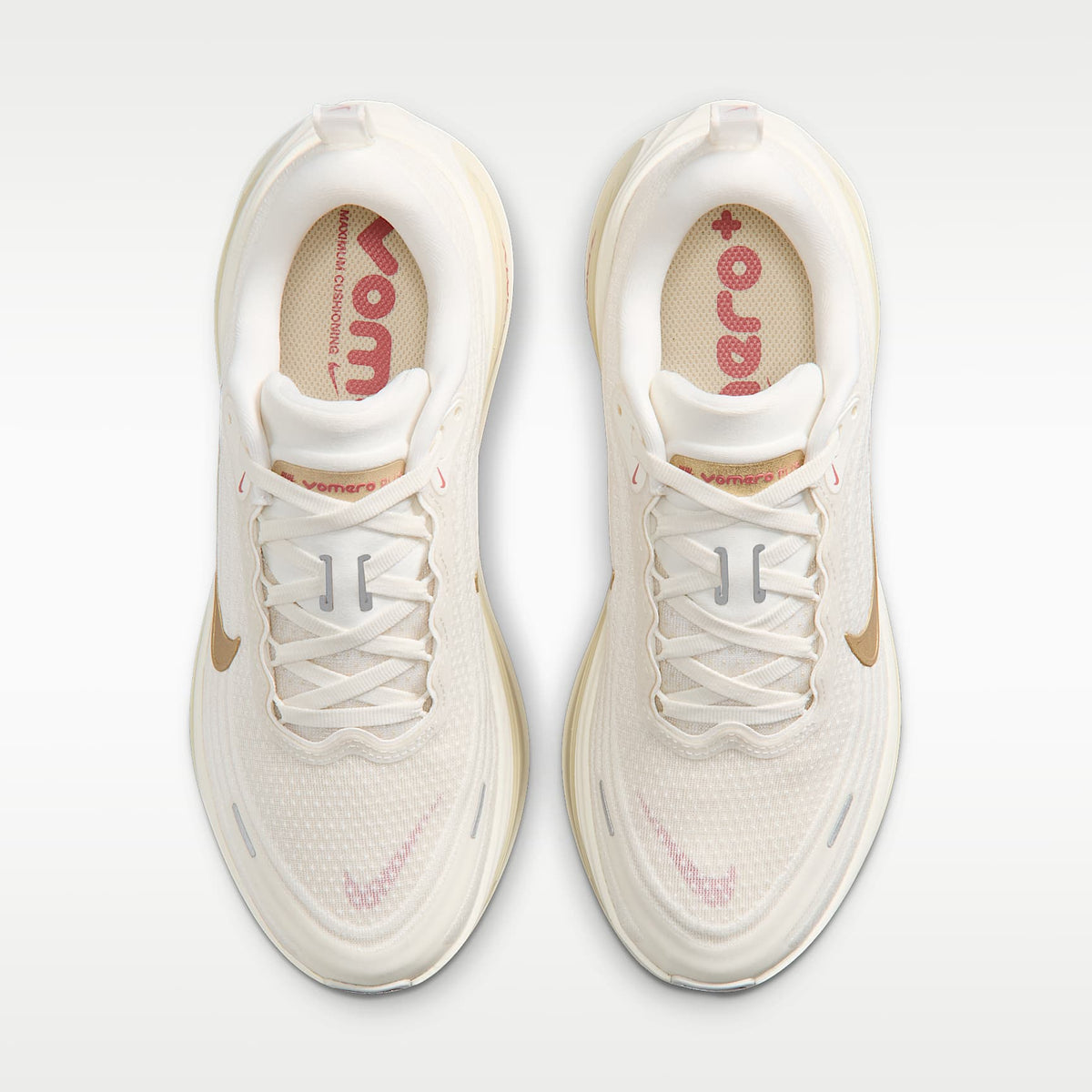 Nike Vomero Plus Women product view 4 — Sail/Light Khaki/Natural/Metallic Gold Grain