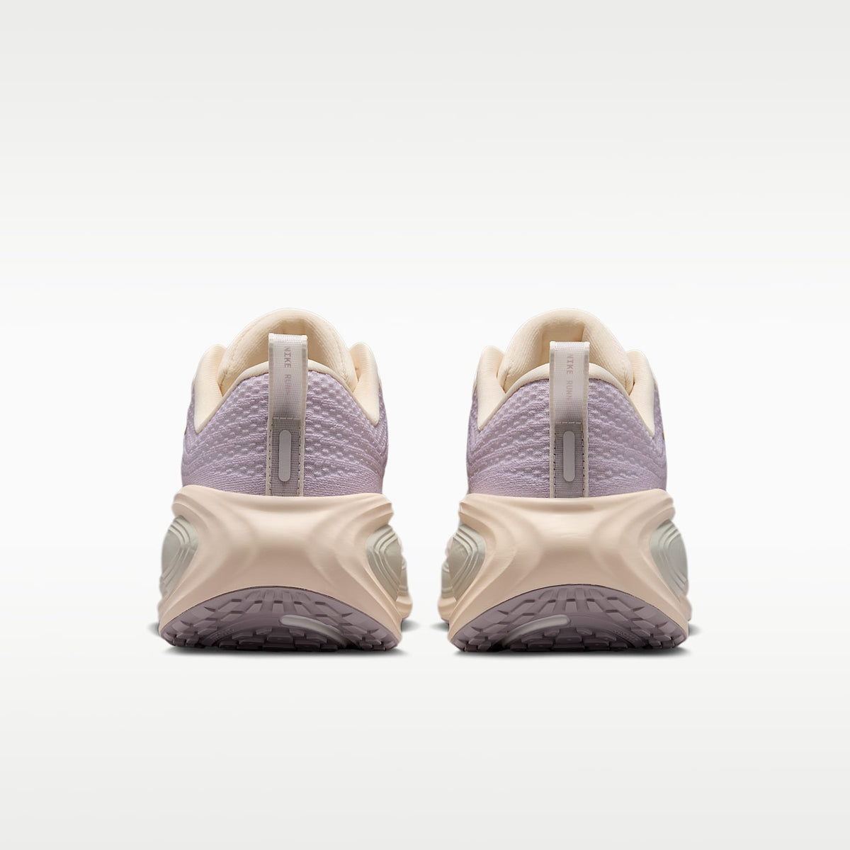 Nike Vomero Plus Women product view 6 — Chalk/Bleached Lilac/Spruce Aura/Metallic Gold