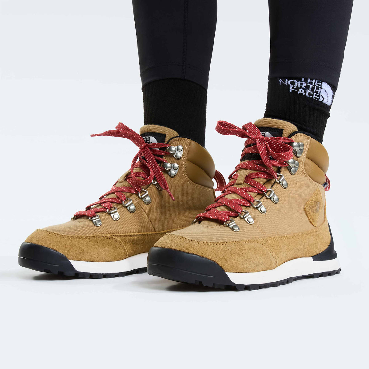 The North Face Back-To-Berkeley IV Lifestyle Women product view 3 — Bronze