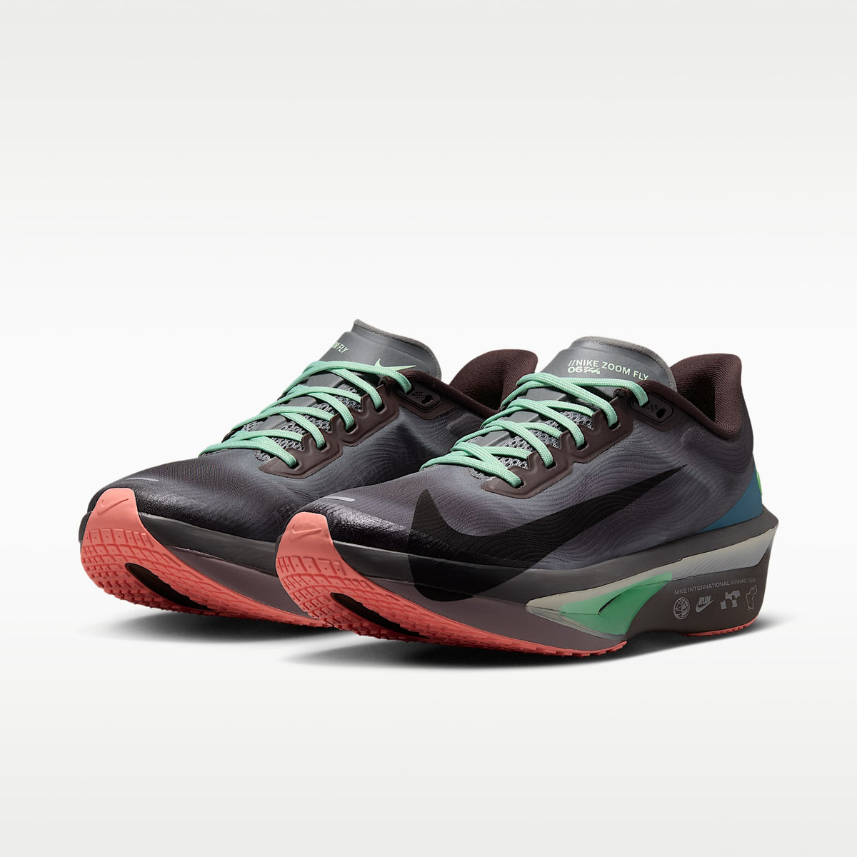 Nike Zoom Fly 6 Men product view 5 — Baroque Brown/Smoke Grey/Ironstone/Schwarz