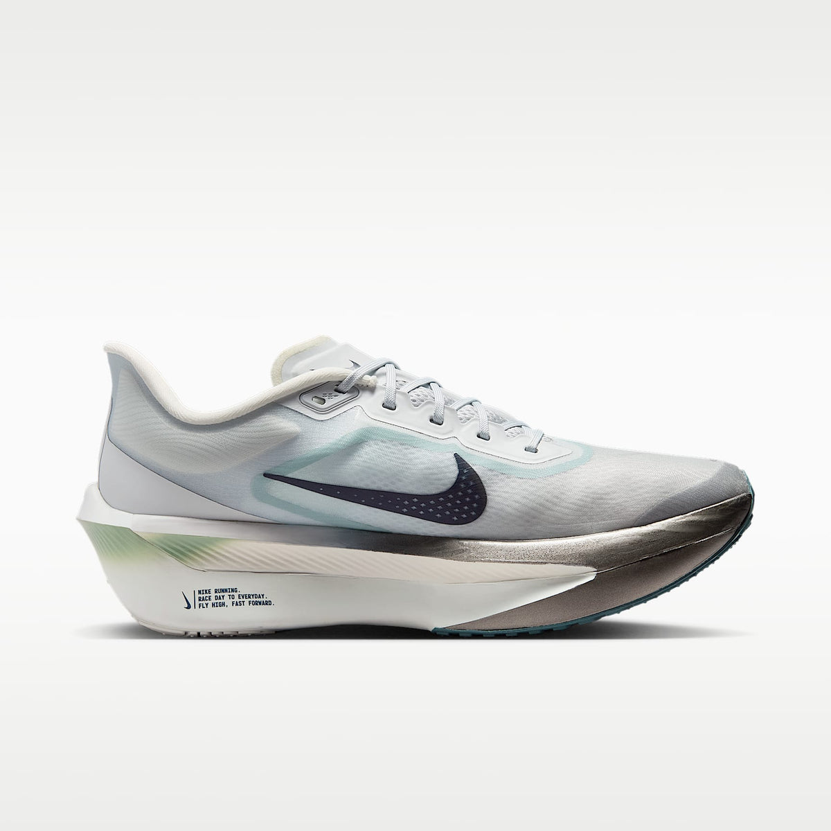 Nike Zoom Fly 6 Men product view 3 — Pure Platinum/Grey Fog/Ice Peach/Dark Obsidian