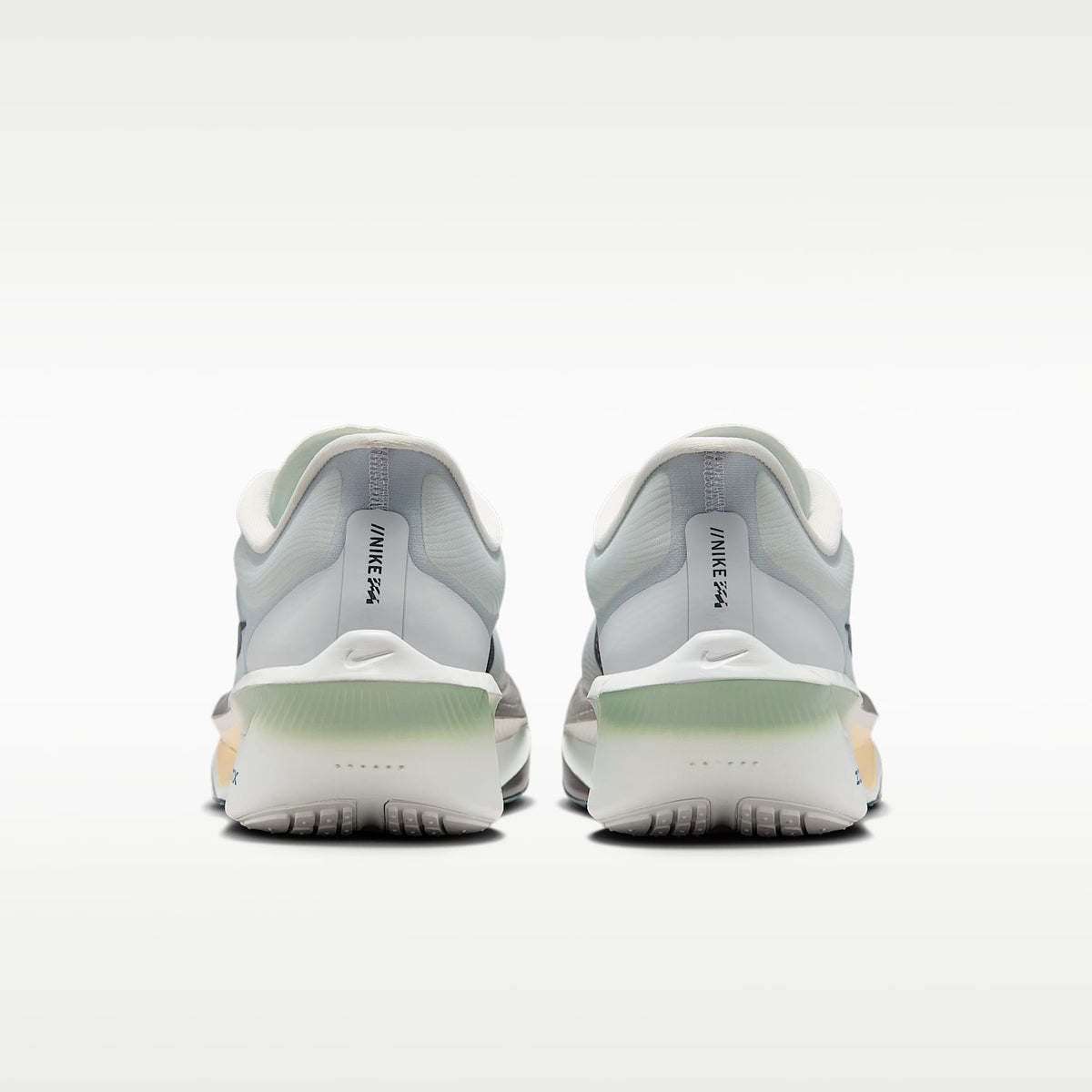 Nike Zoom Fly 6 Men product view 6 — Pure Platinum/Grey Fog/Ice Peach/Dark Obsidian