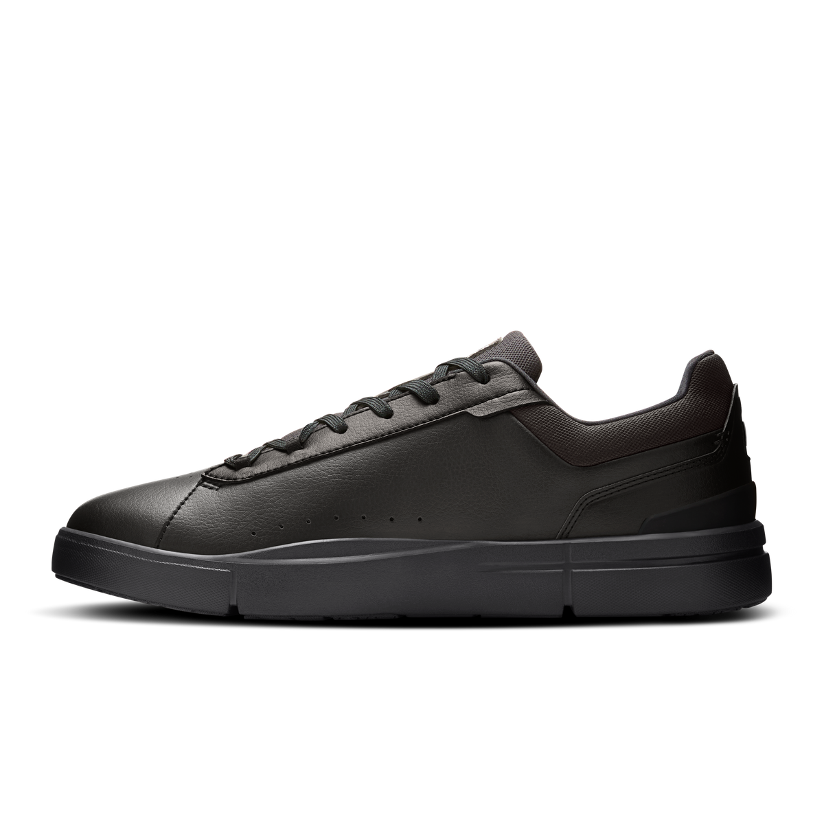 On THE ROGER Advantage Men product view 4 — Black | Black