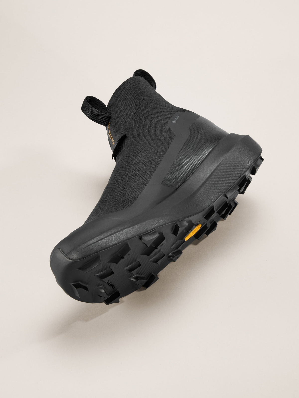 Arc'teryx Norvan 4 Nivalis GTX - View 5 - Black