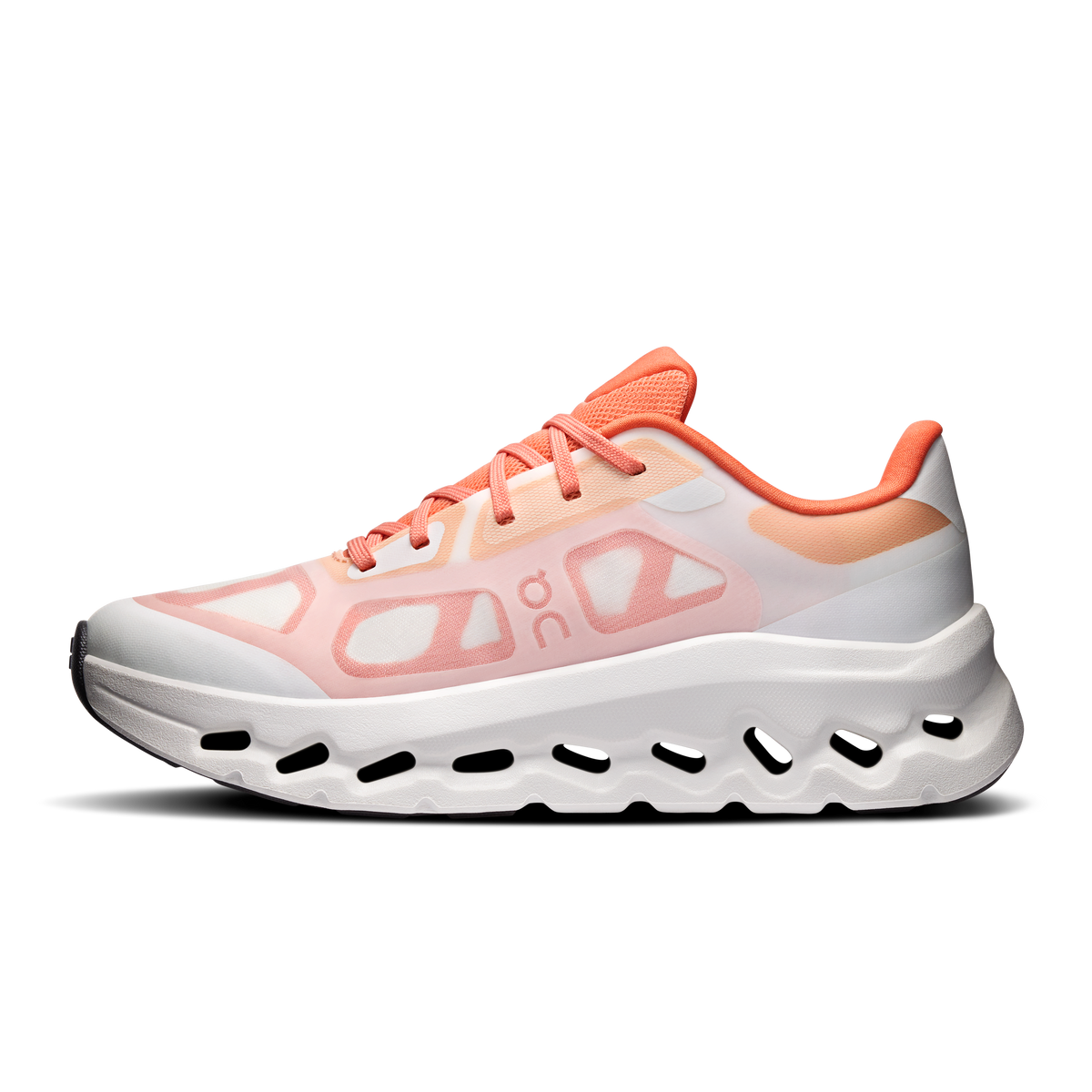 On Cloudtilt Remix Women product view 4 — Sunstone | Ivory