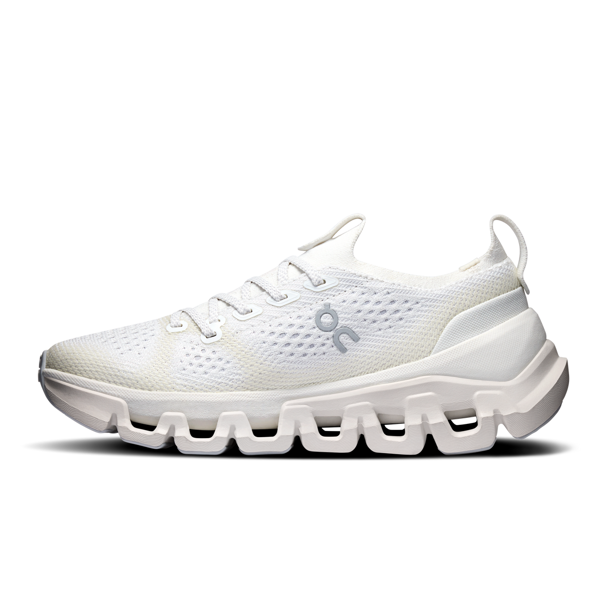 On Cloud X Tempo Women product view 4 — Ivory | Ice