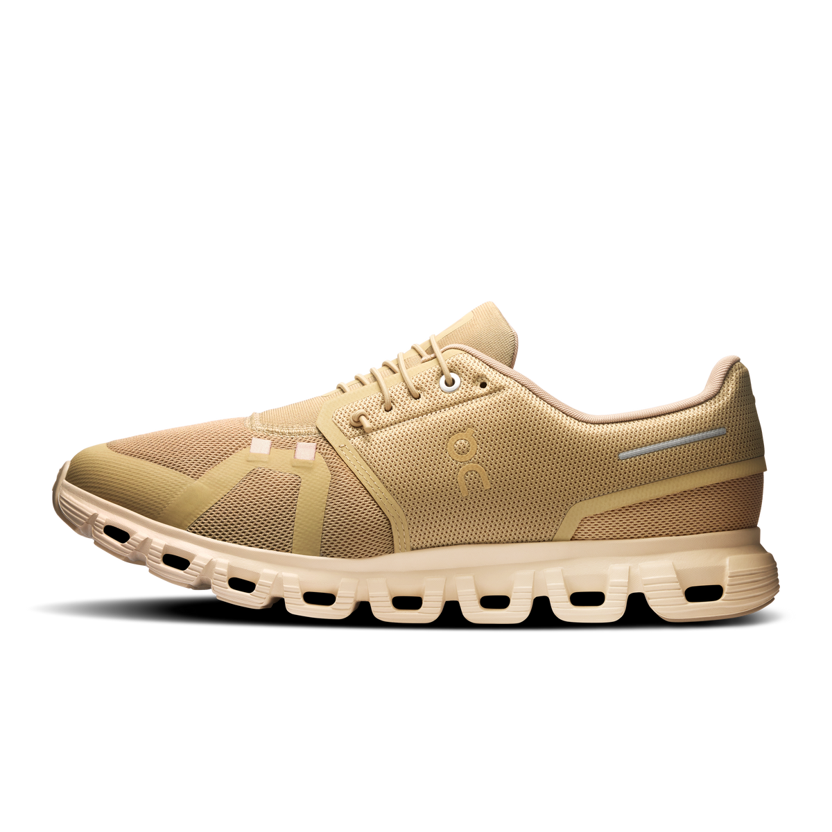 On Cloud 6 Men product view 4 — Chai | Sand