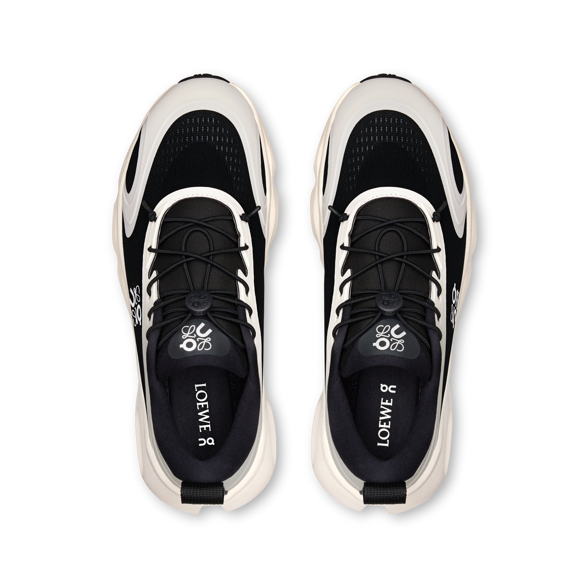 On Cloudsolo LOEWE Women product view 2 — Black | Eggshell